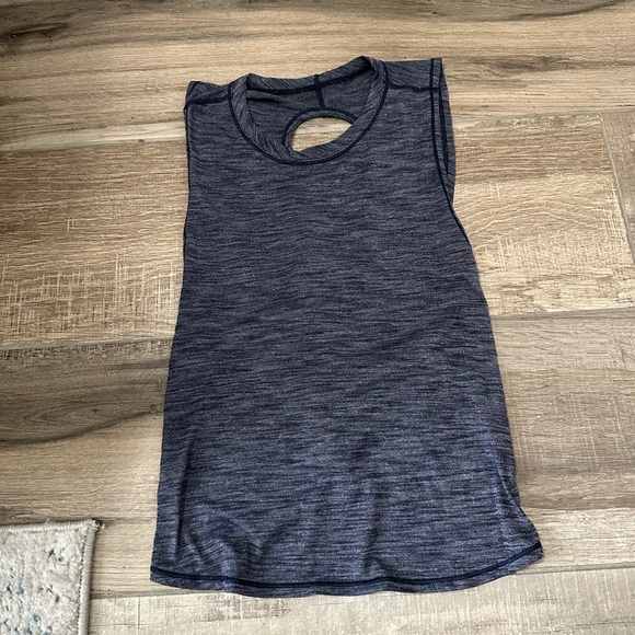 Lululemon tank top - Picture 2 of 2